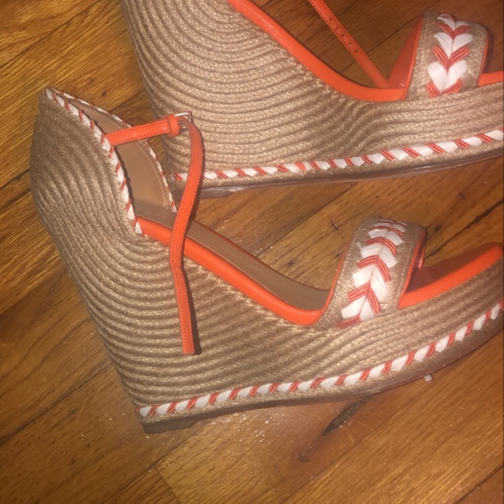 Gucci wedges